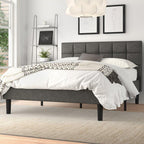 Cama Iruma de Hanabi Living en habitación moderna, con estructura de madera y colchón visible en un ambiente elegante.